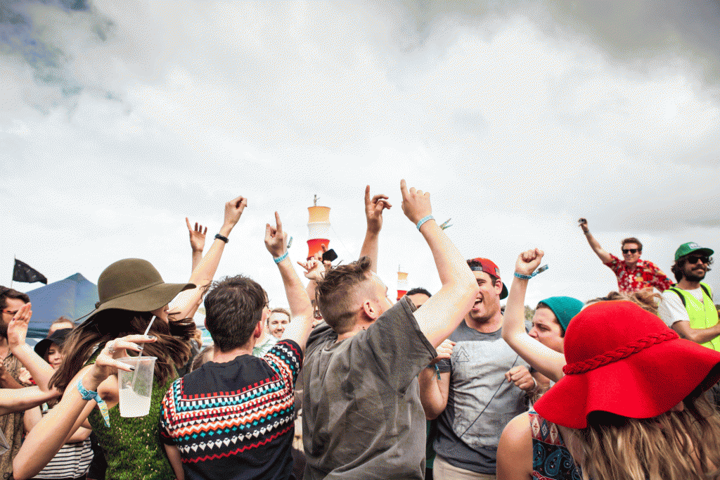 Splendour In The Grass 2013 Crowd Jumping Best Festival In Australia