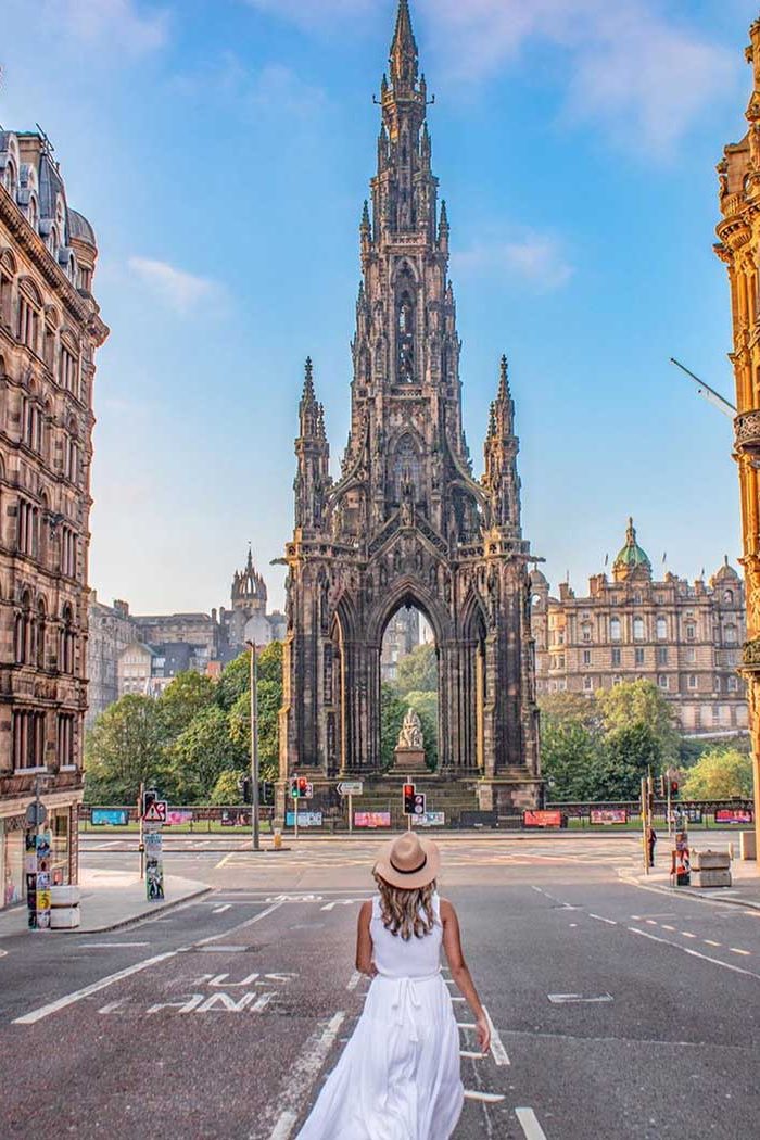 The Ultimate Guide to Edinburgh