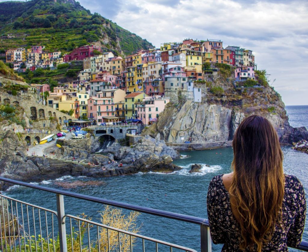 Manarola Italy Cinque Terre Solo Female travel blog itinerary guide Busabout travel must do's must see's