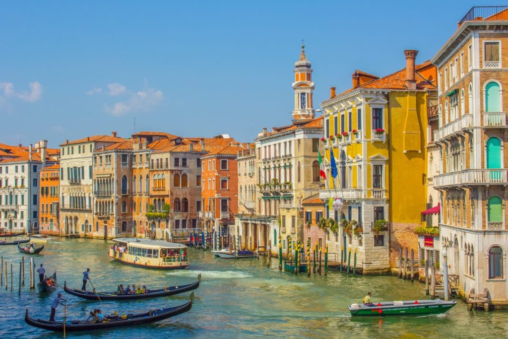 Venice Italy Busabout Solo Female Travel Top Attractions Itinerary